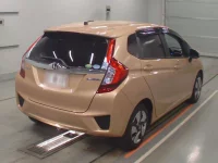 Honda FIT лот № 30827 оценка 4  с аукциона в Японии 1