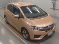 Honda FIT лот № 30827 оценка 4  с аукциона в Японии 4
