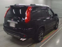 Nissan X-TRAIL лот № 30733 оценка 4  с аукциона в Японии 1