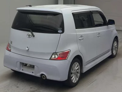 Toyota BB