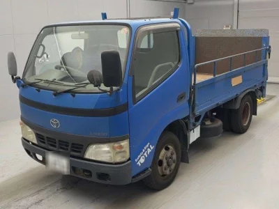 Toyota DYNA  с аукциона в Японии