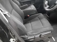 Honda STEP WAGON лот № 30790 оценка 4  с аукциона в Японии 7