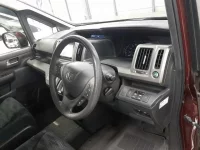 Honda STEP WAGON лот № 30802 оценка 3.5  с аукциона в Японии 6