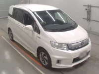 Honda FREED лот № 30813 оценка 4  с аукциона в Японии 4