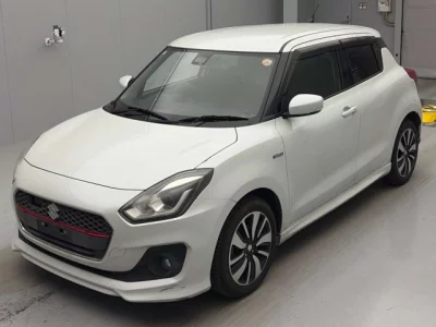 Suzuki SWIFT  с аукциона в Японии