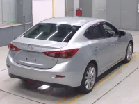 Mazda AXELA лот № 70182 оценка 4  с аукциона в Японии 1