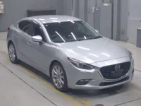 Mazda AXELA лот № 70182 оценка 4  с аукциона в Японии 4