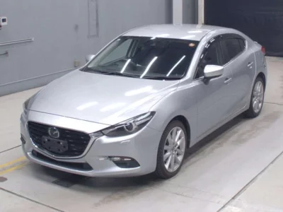 Mazda AXELA  с аукциона в Японии