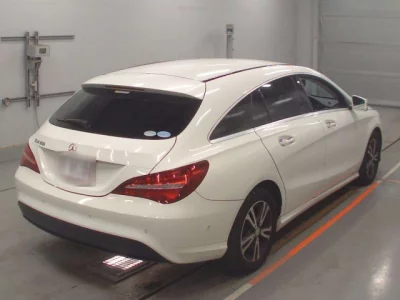 Mercedes-Benz CLA CLASS