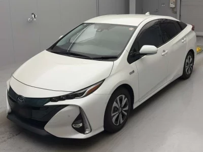 Toyota PRIUS PHV