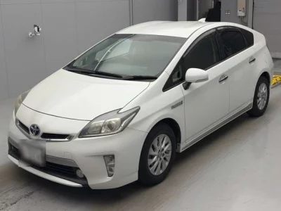 Toyota PRIUS PHV