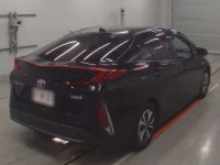 Toyota PRIUS PHV лот № 30763 оценка 4.5  с аукциона в Японии 1