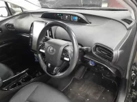 Toyota PRIUS PHV лот № 30763 оценка 4.5  с аукциона в Японии 6