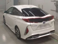 Toyota PRIUS PHV лот № 30787 оценка 4  с аукциона в Японии 5