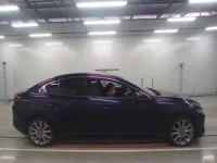 Mazda MAZDA3 лот № 36126 оценка 3.5  с аукциона в Японии 2