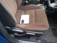 Toyota AQUA лот № 30737 оценка 4  с аукциона в Японии 7