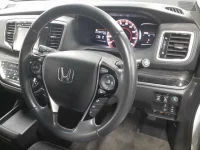 Honda ODYSSEY лот № 30833 оценка 4  с аукциона в Японии 6
