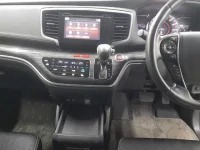 Honda ODYSSEY лот № 30833 оценка 4  с аукциона в Японии 8