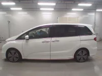 Honda ODYSSEY лот № 30833 оценка 4  с аукциона в Японии 3