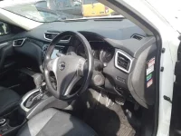 Nissan X-TRAIL лот № 30795 оценка 4  с аукциона в Японии 6