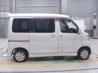 Daihatsu Atrai Wagon лот № 75131 оценка 4  с аукциона в Японии 2