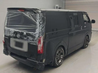 Toyota HIACE VAN  с аукциона в Японии