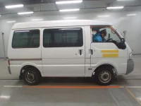 Nissan VANETTE VAN лот № 10443 оценка 3.5  с аукциона в Японии 2
