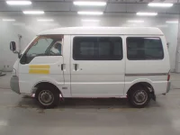 Nissan VANETTE VAN лот № 10443 оценка 3.5  с аукциона в Японии 3