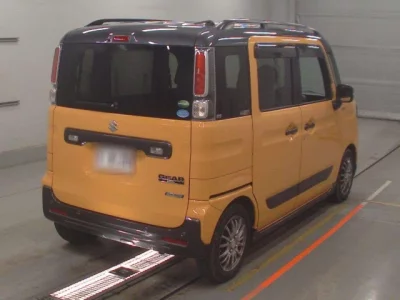 Suzuki SPACIA GEAR  с аукциона в Японии