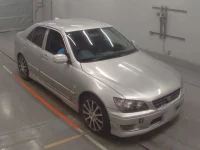 Toyota ALTEZZA лот № 10470 оценка RA  с аукциона в Японии 4