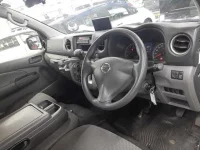 Nissan CARAVAN VAN лот № 30720 оценка 3.5  с аукциона в Японии 6