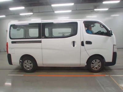 Nissan CARAVAN VAN