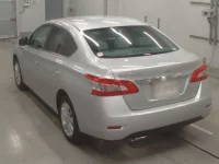 Nissan SYLPHY лот № 30732 оценка 3.5  с аукциона в Японии 5
