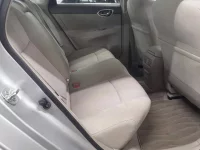 Nissan SYLPHY лот № 30732 оценка 3.5  с аукциона в Японии 9