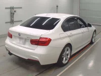 BMW 3-Series лот № 38156 оценка 4  с аукциона в Японии 1