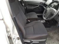 Toyota PROBOX лот № 30299 оценка 4  с аукциона в Японии 6