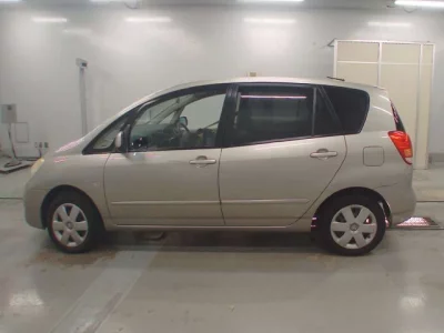 Toyota COROLLA SPACIO  с аукциона в Японии