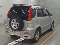 Toyota CAMI лот № 30766 оценка 3.5  с аукциона в Японии 1