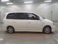 Toyota GAIA лот № 50165 оценка 4  с аукциона в Японии 2