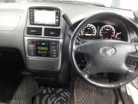Toyota GAIA лот № 50165 оценка 4  с аукциона в Японии 8