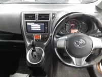 Toyota RACTIS лот № 30858 оценка 4  с аукциона в Японии 8