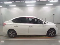 Nissan SYLPHY лот № 36128 оценка 4  с аукциона в Японии 2