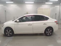 Nissan SYLPHY лот № 36128 оценка 4  с аукциона в Японии 3