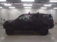 Toyota HILUX SURF лот № 30817 оценка 3.5  с аукциона в Японии 3