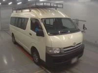 Toyota HIACE VAN лот № 30879 оценка R  с аукциона в Японии 4