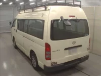 Toyota HIACE VAN лот № 30879 оценка R  с аукциона в Японии 5