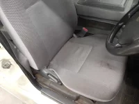 Toyota HIACE VAN лот № 30879 оценка R  с аукциона в Японии 7