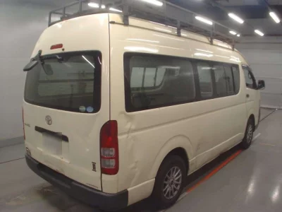 Toyota HIACE VAN  с аукциона в Японии
