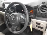 Toyota PASSO лот № 30876 оценка 4  с аукциона в Японии 6