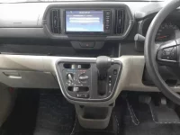 Toyota PASSO лот № 30876 оценка 4  с аукциона в Японии 8